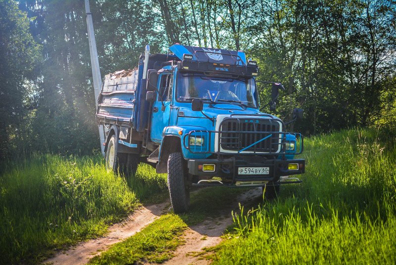 ГАЗ 3307 спец