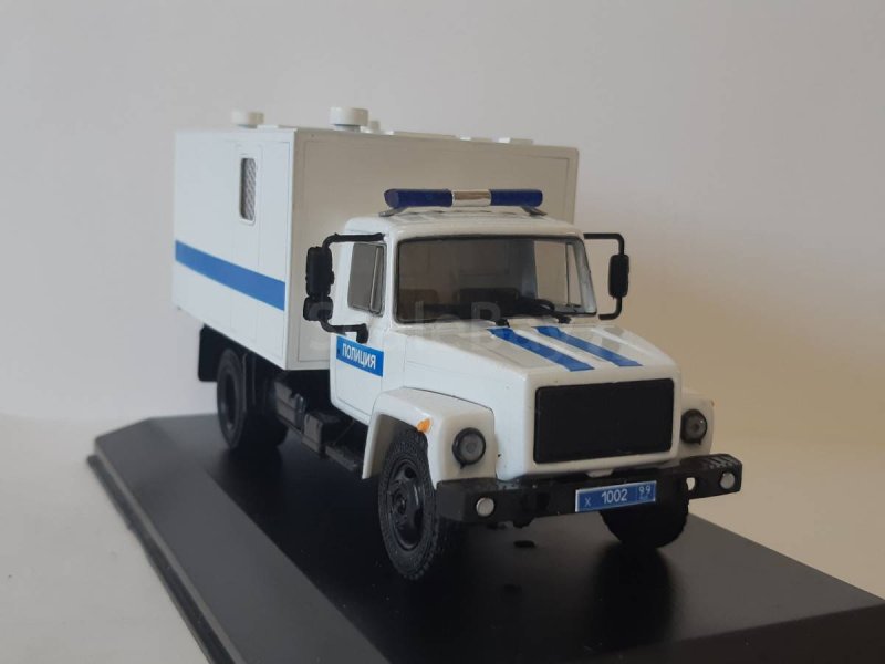 ГАЗ 3307 автозак