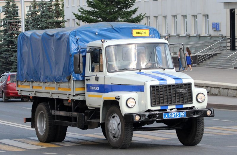 ГАЗ 3309 автозак компаньон