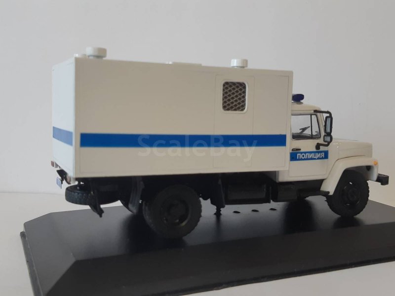ГАЗ 3308 полиция