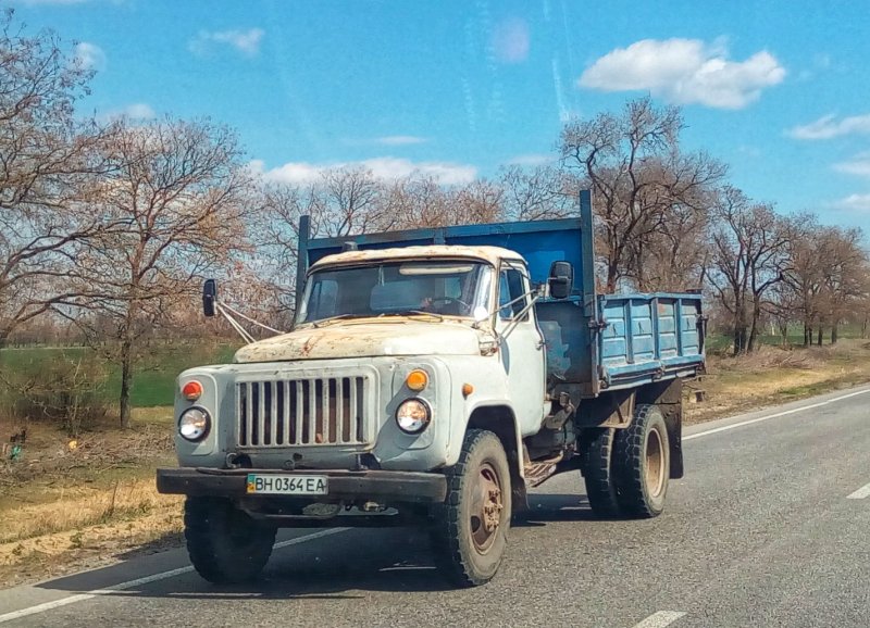 Автомобиль ГАЗ САЗ 53