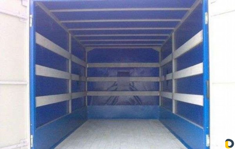 ГАЗ 3307 С будкой сзади