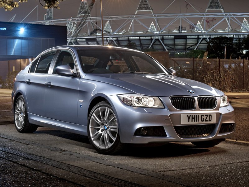 BMW 318 e90