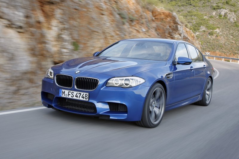 BMW m5 2011