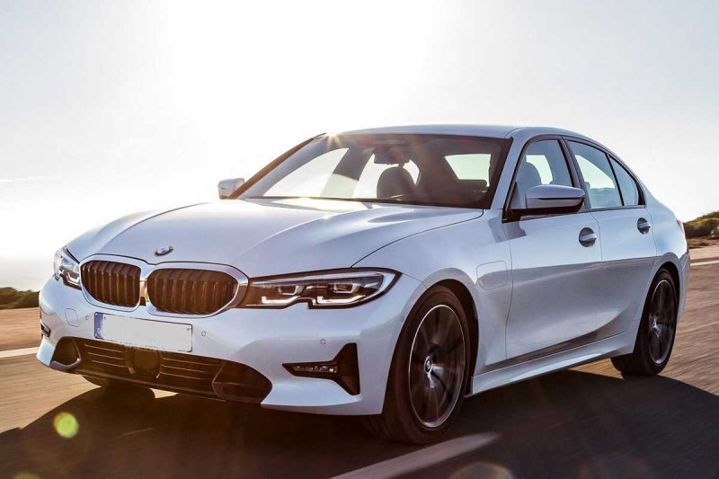 BMW 330e g20