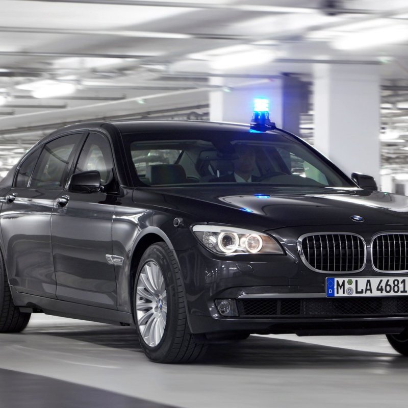 BMW 760li Security