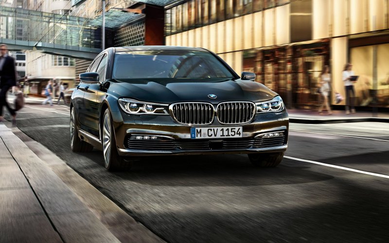 BMW 740 2021