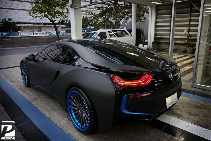 BMW m5 i8