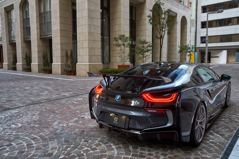 BMW i8 m Performance