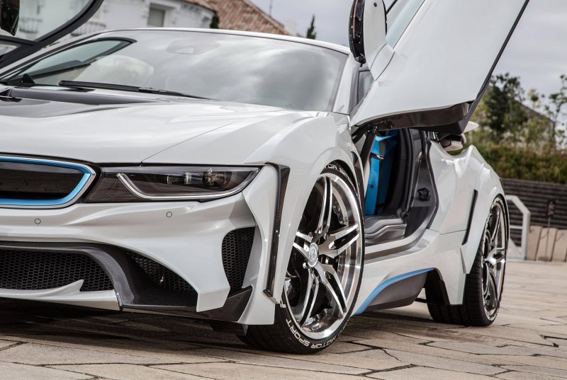 BMW i8 тюнингованный