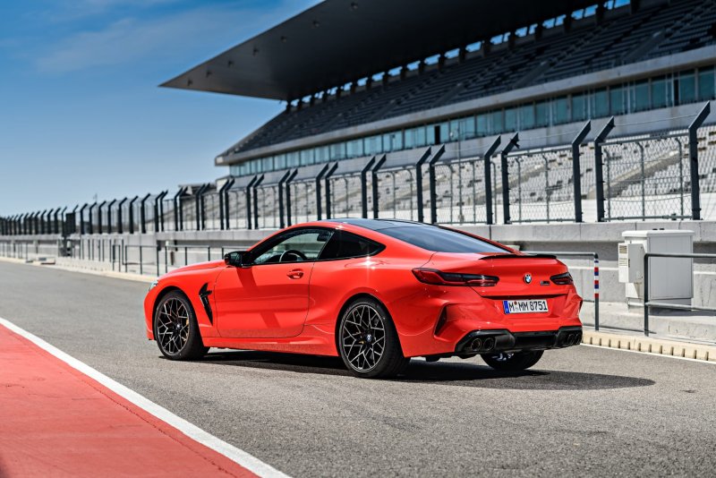 БМВ m8 Gran Coupe