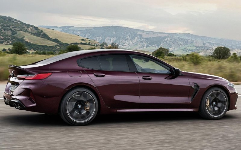 BMW m8 2022