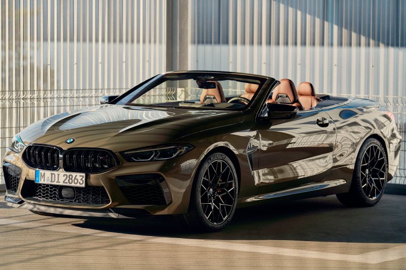 BMW m8 седан