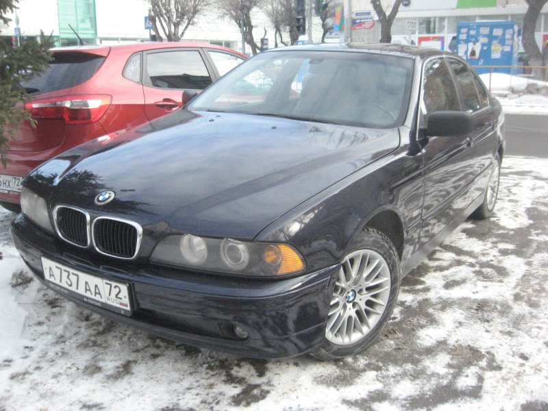 BMW 737 203