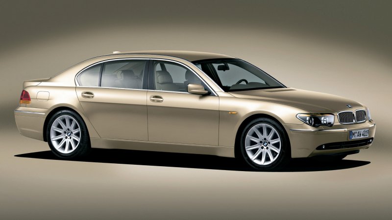 BMW 888 777