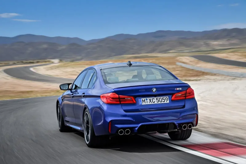BMW m5 f90 2018