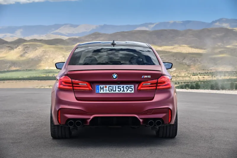 BMW m5 f90