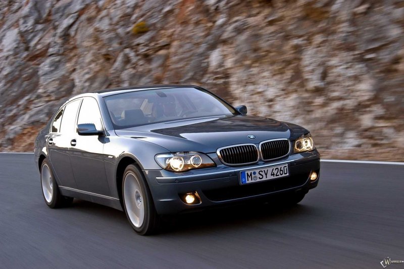 BMW m5 750i