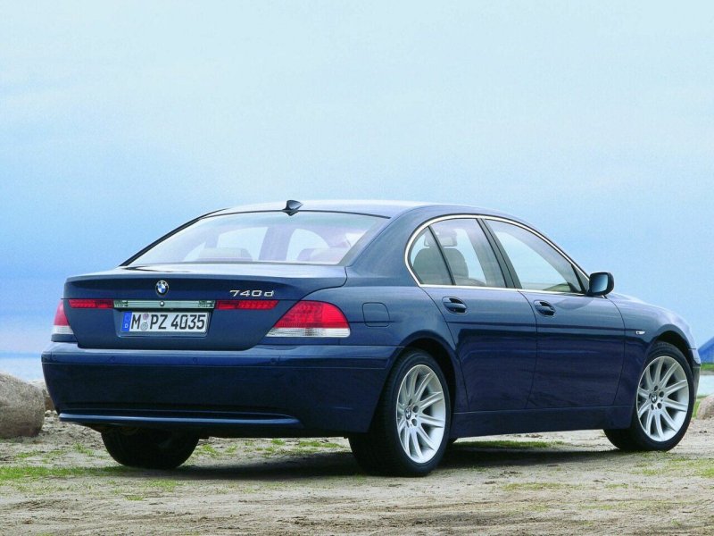 БМВ 7 е65
