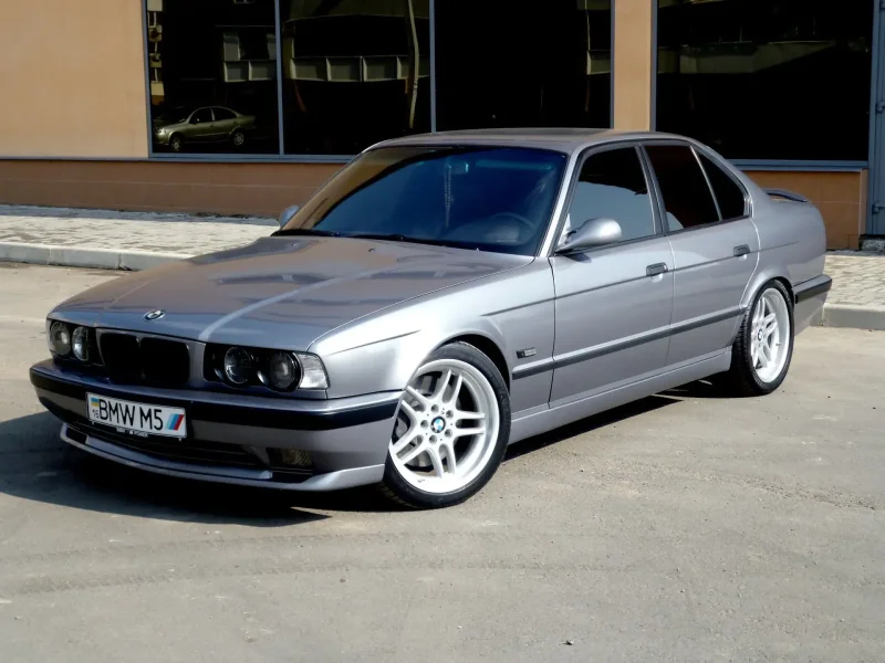 BMW e34 525i