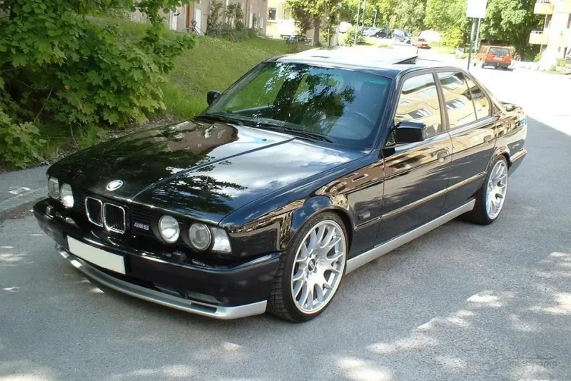 BMW 5 34 кузов
