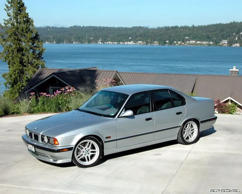 BMW 5 Е 34