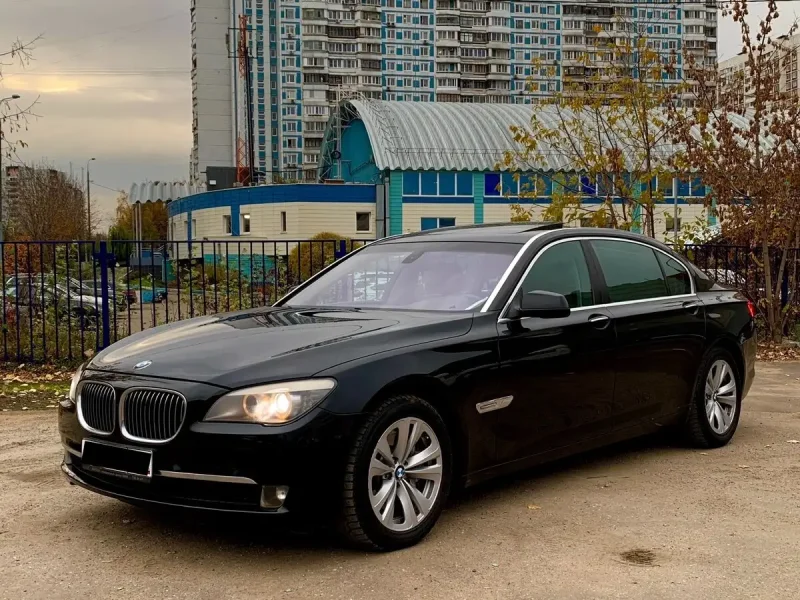 BMW 7 2010