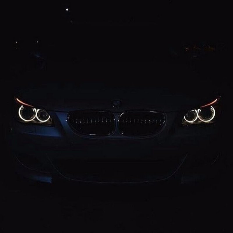 BMW e60 в темноте