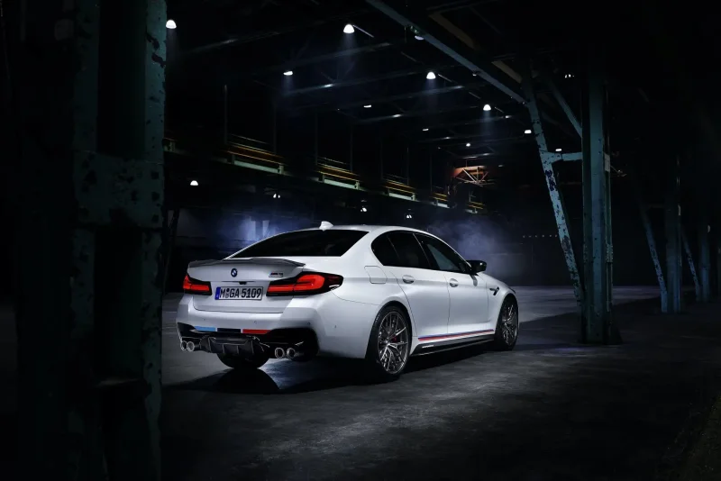 BMW m5 v10