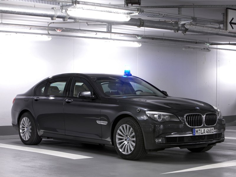 BMW 760li Security