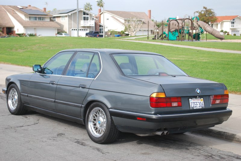 BMW 7 1988