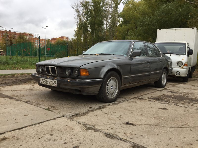 БМВ 525 90х