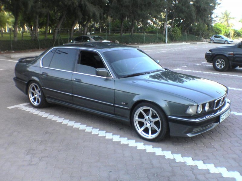 BMW e32 735il