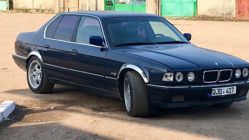 BMW e32