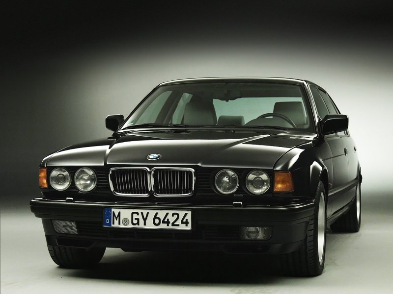 BMW e34 750i