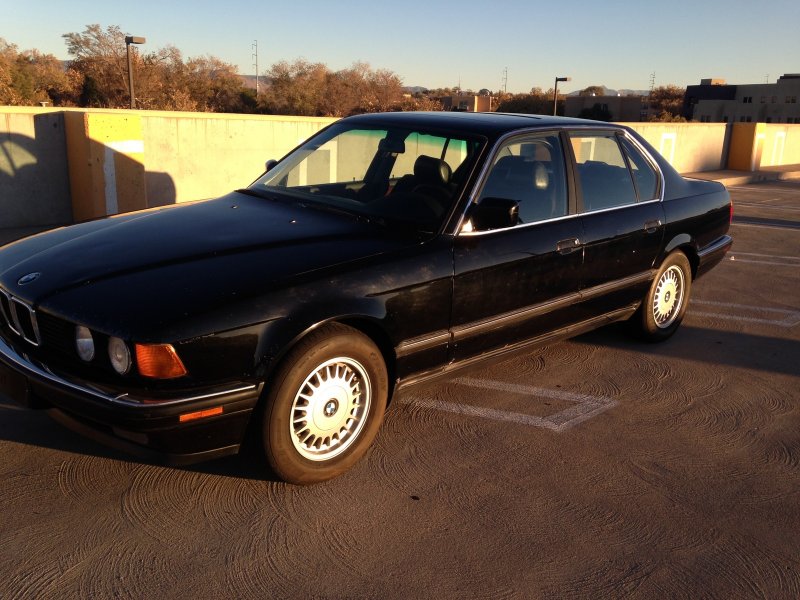BMW 7 Series 1989