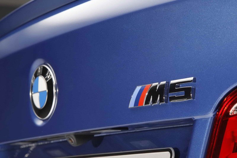 Шильдик BMW m5 Competition