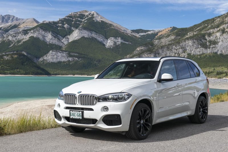 BMW x5 белый 2017