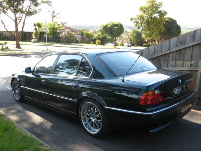 BMW 7 1995