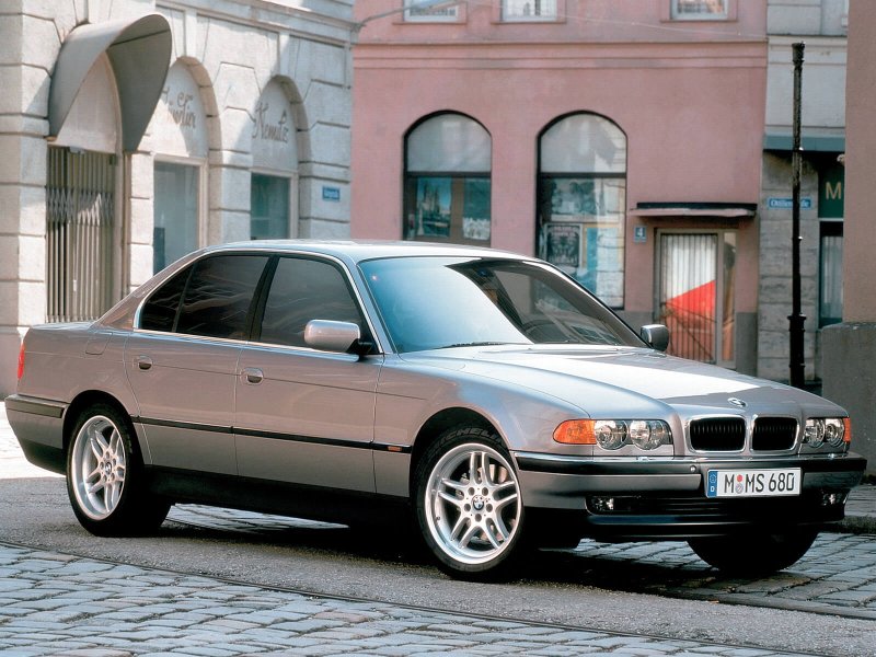BMW 7 e38 750il