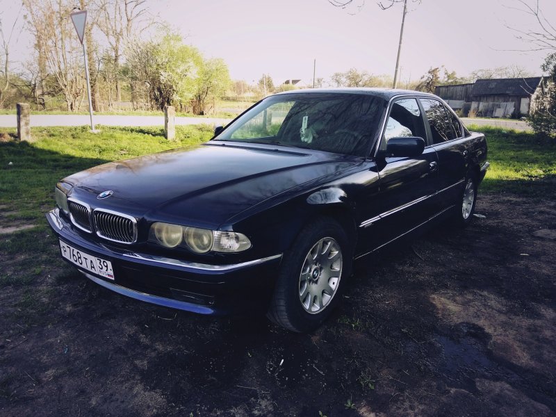 BMW 7 1995