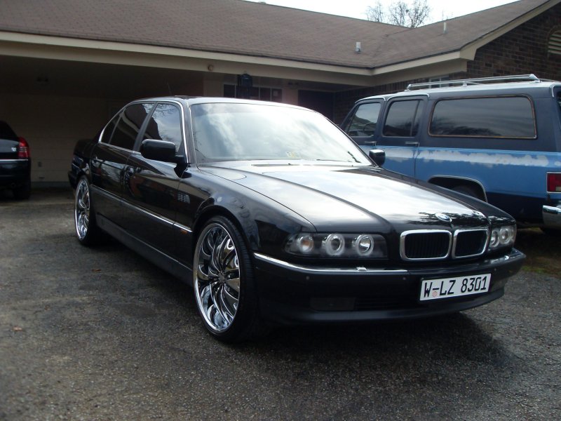 BMW 7 3 поколение e38