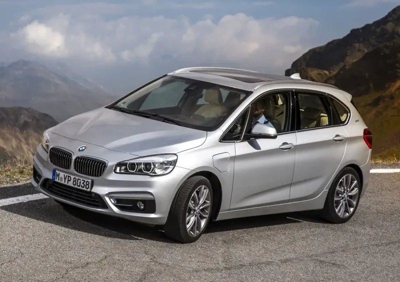 BMW 225xe
