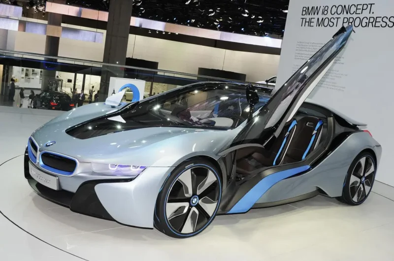 BMW x8 i8