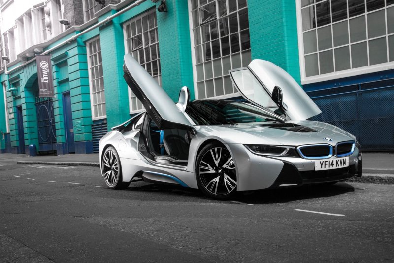 BMW i8