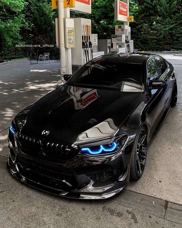 BMW m5 спорткар