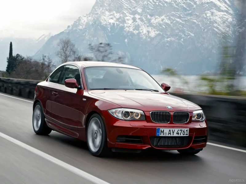 BMW 135i Coupe 2011