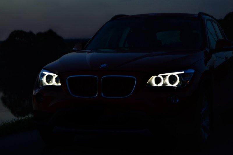BMW m5 f10 в темноте