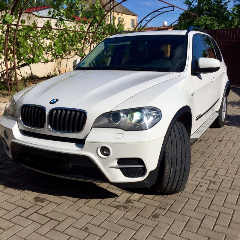 БМВ х5 2012 белый