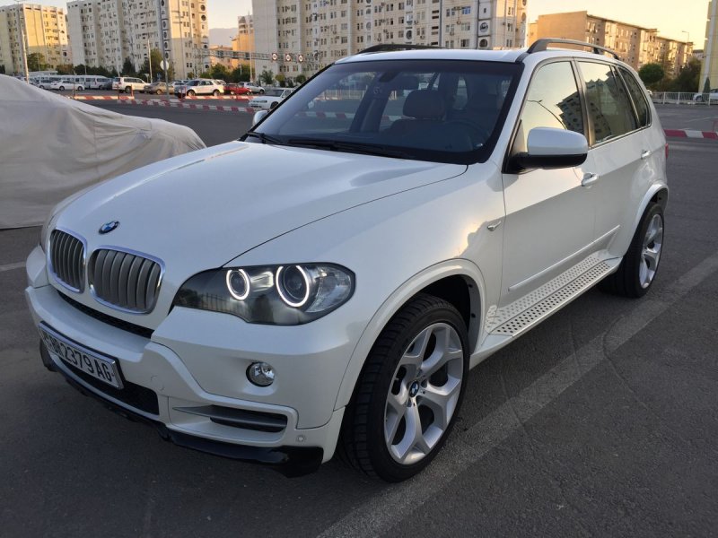 BMW x5 e70 White